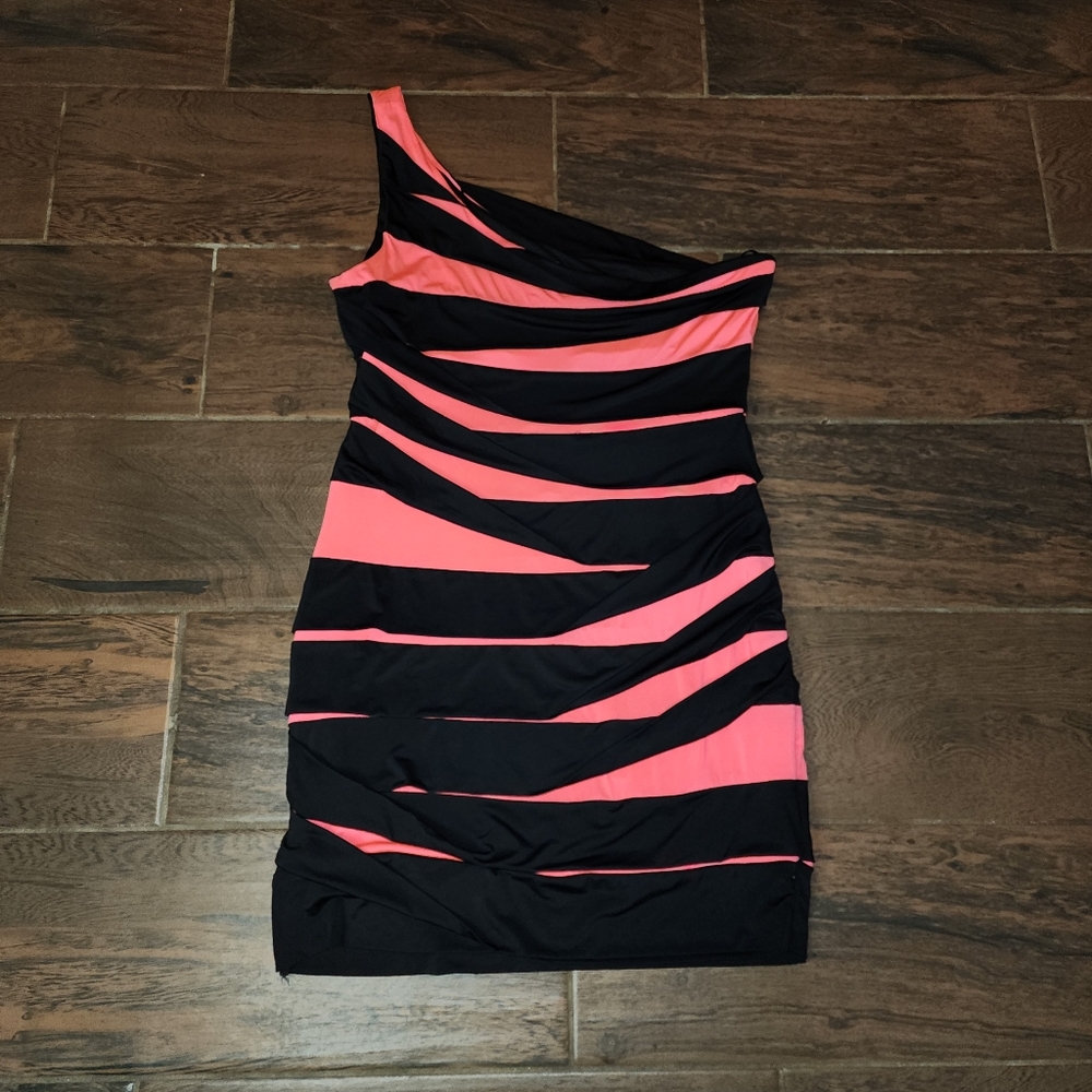 City Triangles XL 2006 Bandage Black & Neon Coral One-Shoulder Club Dress